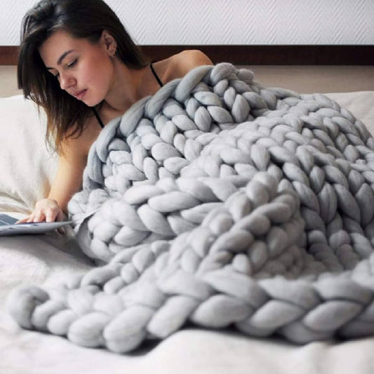 SAPHIRA™  - COZY KNIT BLANKET