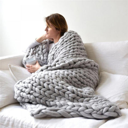 SAPHIRA™  - COZY KNIT BLANKET